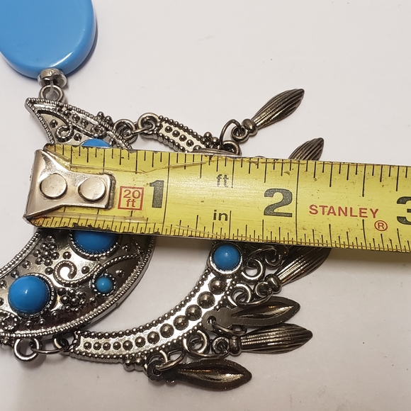 Beautiful Blue Beaded Blooming Squash STYLE Necklace - Picture 4 of 9